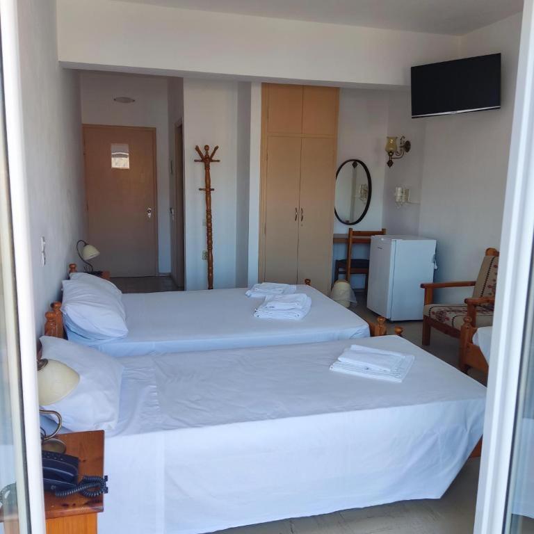 Hotel Ilion เปตรา ภายนอก รูปภาพ