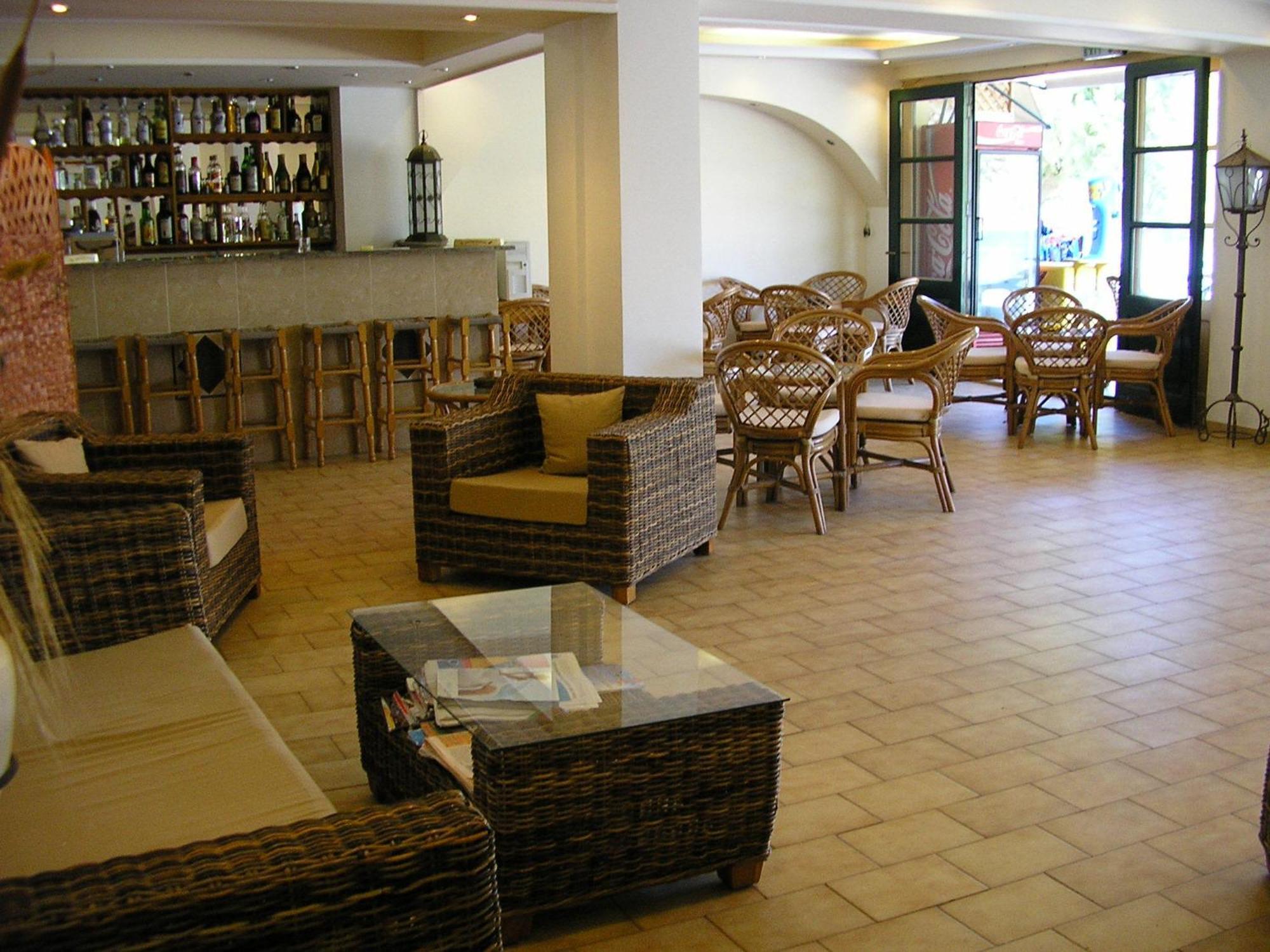 Hotel Ilion เปตรา ภายนอก รูปภาพ